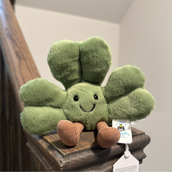 Rare Finds Jellycat BNWT 🧸 Valentine’s Gifts❤️ - Picture 16 of 16